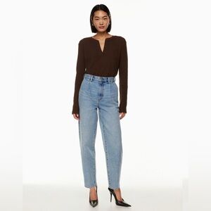 Aritizia Denim Forum The Luanne High Rise Tapered Jeans 30L High-waisted Size 25